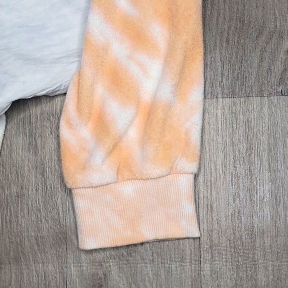 💚YOUNG FABULOUS AND BROKE TIE DYE CROPPED TERRY CLOTH SWEATSHIRT, SZ MEDIUM - Picture 5 of 10